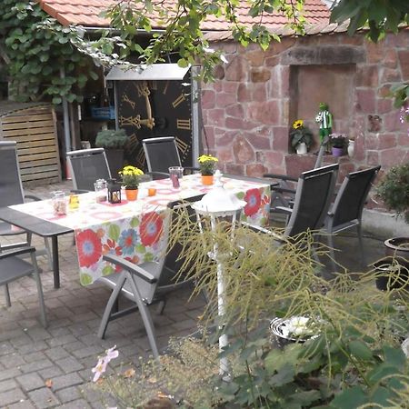 Galerie Ueber Den Gaerten Herbolzheim Exteriör bild